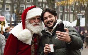 Rộn ràng không khí đón Giáng sinh trên thế giới