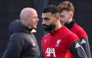 HLV Liverpool lên tiếng sau khi gạch tên Salah khỏi danh sách thi đấu ở Champions League