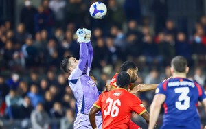 Tin nóng bóng đá Việt hôm nay 12/2: Văn Lâm tập sung cùng HLV thủ môn Belarus; Nguyễn Filip bị Quả bóng Vàng Việt Nam chê