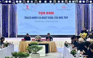 Tọa đàm "Trách nhiệm và khát vọng của nhà thơ": Suy cho cùng, "thơ cần có ích"