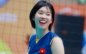 Phụ công lừng danh bóng chuyền nữ Việt Nam Bùi Thị Ngà đánh giá về Trần Thị Thanh Thúy trước giờ G