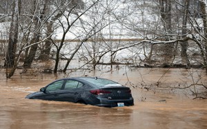 Số người chết vì lũ lụt ở bang Kentucky, Mỹ gia tăng