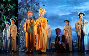 Góc nhìn 365: Chờ một Phật hoàng Trần Nhân Tông trên sân khấu xiếc