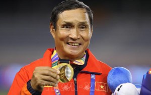 Tin nóng bóng đá Việt hôm nay 21/2: HLV Mai Đức Chung huấn luyện tuyển nữ không vì tiền; VAR cho bảy trận đấu của vòng 14 V-League