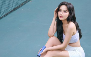 Nàng hậu Vbiz “đốt mắt” với body nóng bỏng