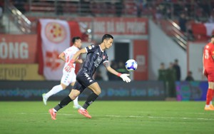 Tin nóng bóng đá Việt hôm nay 23/2: Đối thủ cạnh tranh của Nguyễn Filip, Văn Lâm tỏa sáng; Thể Công Viettel công bố ngoại binh xịn