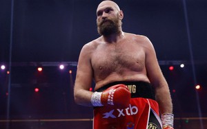 Tay đấm mệnh danh 'Vua giang hồ' được kỳ vọng sẽ trở lại sàn đấu để so găng với 'Võ sĩ bất bại'