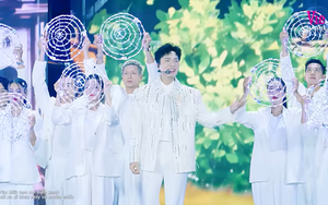 Khi nghệ sĩ trẻ tự hào là người con Việt Nam