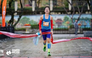 Bác sĩ chạy nhanh nhất Việt Nam vô địch Hà Giang Discovery Marathon 2025