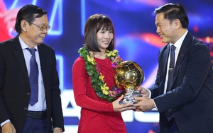 Quả bóng vàng Việt Nam rơi lệ, tiếp tục giấc mơ World Cup