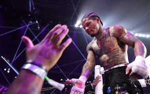 Võ sĩ ‘Cỗ xe tăng’ sở hữu thành tích bất bại nhận 255 tỷ khi đánh 1 trận trước lúc giải nghệ