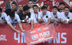 ĐT Indonesia thắng thuyết phục Saudi Arabia 3-0, giành ngôi á quân khi xếp trên Nhật Bản