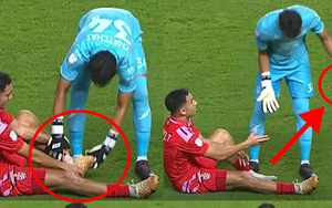 Thủ môn Thái Lan tháo giày đối phương rồi nằm vạ ra sân, CĐV tranh cãi dữ dội