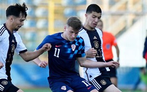 Cầu thủ Việt kiều giá 250 tỷ được 14 CLB hàng đầu châu Âu quan tâm