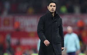 Mikel Arteta nổi trận lôi đình, bỏ ngang phỏng vấn sau trận Arsenal hòa MU