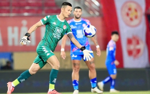 Đình Triệu không có đối thủ trong khung thành đội tuyển Việt Nam