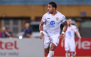 HLV Hoàng Văn Phúc: 'V-League bao giờ mới lại có những ngoại binh chất lượng?'