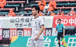 Supachok Sarachat giúp đội bóng Nhật Bản đảo ngược tình thế