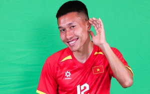 ‘Máy quét’ của tuyển Việt Nam khoe kiểu ăn mừng mới cực lạ, khiến người hâm mộ thích thú