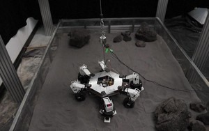 Trung Quốc phát triển robot sinh học khai thác tài nguyên không gian