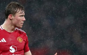 Rasmus Hojlund không đáng bị chỉ trích