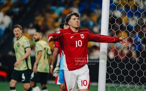 Tiền đạo nhập tịch tiết lộ nguyên nhân khiến ĐT Indonesia đang chơi hay bỗng thua đậm Australia