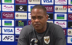 Báo Indonesia tá hỏa trước trình độ thực sự của Patrick Kluivert, CĐV đòi sa thải ngay sau hiệp 1