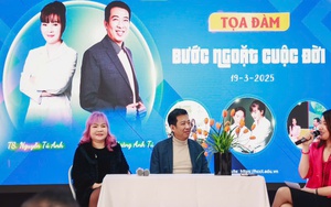 Nhà văn Hoàng Anh Tú kể về ước mơ được trở thành cầu thủ bóng đá