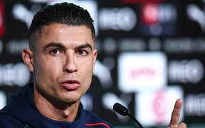 Cristiano Ronaldo lên tiếng sau khi sao MU bắt chước màn ăn mừng đã trở thành thương hiệu