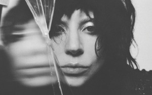 Lady Gaga trở lại mạnh mẽ cùng nhạc pop