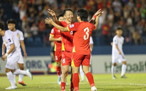 Đội tuyển Việt Nam bay cao nhờ 'đôi cánh' mới