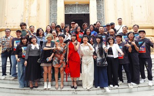 'Dạ hội Cựu Sinh viên Thủ đô' 2025: Hơn 100 nghệ sĩ tái hiện không khí âm nhạc thập niên 90