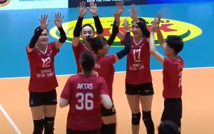 Sao bóng chuyền Việt Nam từng được HLV Tuấn Kiệt giúp đỡ tỏa sáng, giúp đội nhà thắng trận đầu tiên ở giải VĐQG 2025