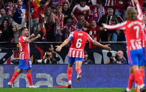 Atletico cũng biết chiến thắng ở phút cuối