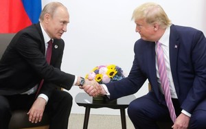 Tổng thống Mỹ bác bỏ quan ngại về nối lại quan hệ với Nga