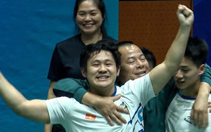 2 tay vợt Việt Nam làm nên lịch sử khi thắng cặp đôi Nhật Bản để giành chức vô địch và nhận ‘mưa tiền thưởng’