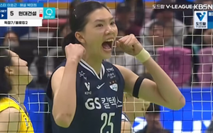 Phụ công Bích Thủy đang dẫn đầu ở giải Hàn Quốc, từng là người hùng giúp tuyển Việt Nam làm nên lịch sử