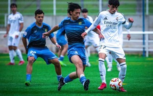 Tiền vệ sinh năm 2006 trở thành cầu thủ gốc Việt đầu tiên ra sân ở giải trẻ danh giá nhất Tây Ban Nha