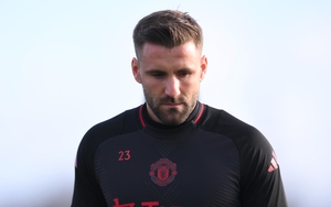 Hậu vệ trái hay nhất MU tái phát chấn thương, gần tròn một năm không đá chính trận nào