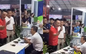 Tranh cãi lớn ở giải pickleball quốc gia, VĐV cãi nhau với trọng tài ngay sau trận