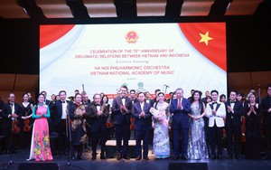 Tổng Bí thư Tô Lâm và Phu nhân dự Lễ hòa nhạc Kỷ niệm 70 năm thiết lập quan hệ ngoại giao Việt Nam - Indonesia