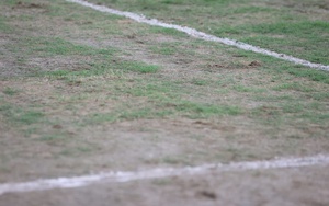 Mặt sân Mỹ Đình quá xấu, VPF ra biện pháp mạnh