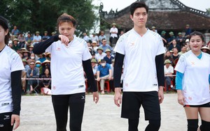 Bích Tuyền lọt vào bán kết giải hội làng sau bất ngờ vắng mặt ngày nhận chức vô địch Cúp Hùng Vương 