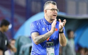 HLV U17 Việt Nam Cristiano Roland: ‘Tiếc nuối nhưng tự hào về các chiến binh trẻ’