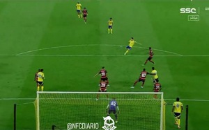 Ngỡ ngàng với siêu phẩm volley của Ronaldo cho Al Nassr, ngoại tứ tuần mà vẫn quá 'gân'