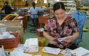 Cuộc sống sau ống kính: Những cánh thư bay