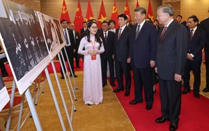Lãnh đạo Đảng, Nhà nước Việt Nam và Trung Quốc tham quan Trưng bày ảnh 75 năm quan hệ Việt - Trung