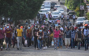 Tổng thống Mỹ D. Trump siết chặt chính sách nhập cư