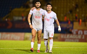 Tin nóng bóng đá Việt hôm nay 18/4: Thể Công Viettel mượn sân Hàng Đẫy; Hai tuyển thủ Indonesia gia nhập đội HLV Kim Sang Sik