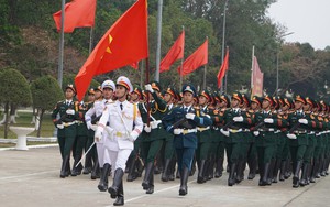 Quân nhân Việt Nam luyện tập sẵn sàng tham gia duyệt binh tại Quảng trường Đỏ